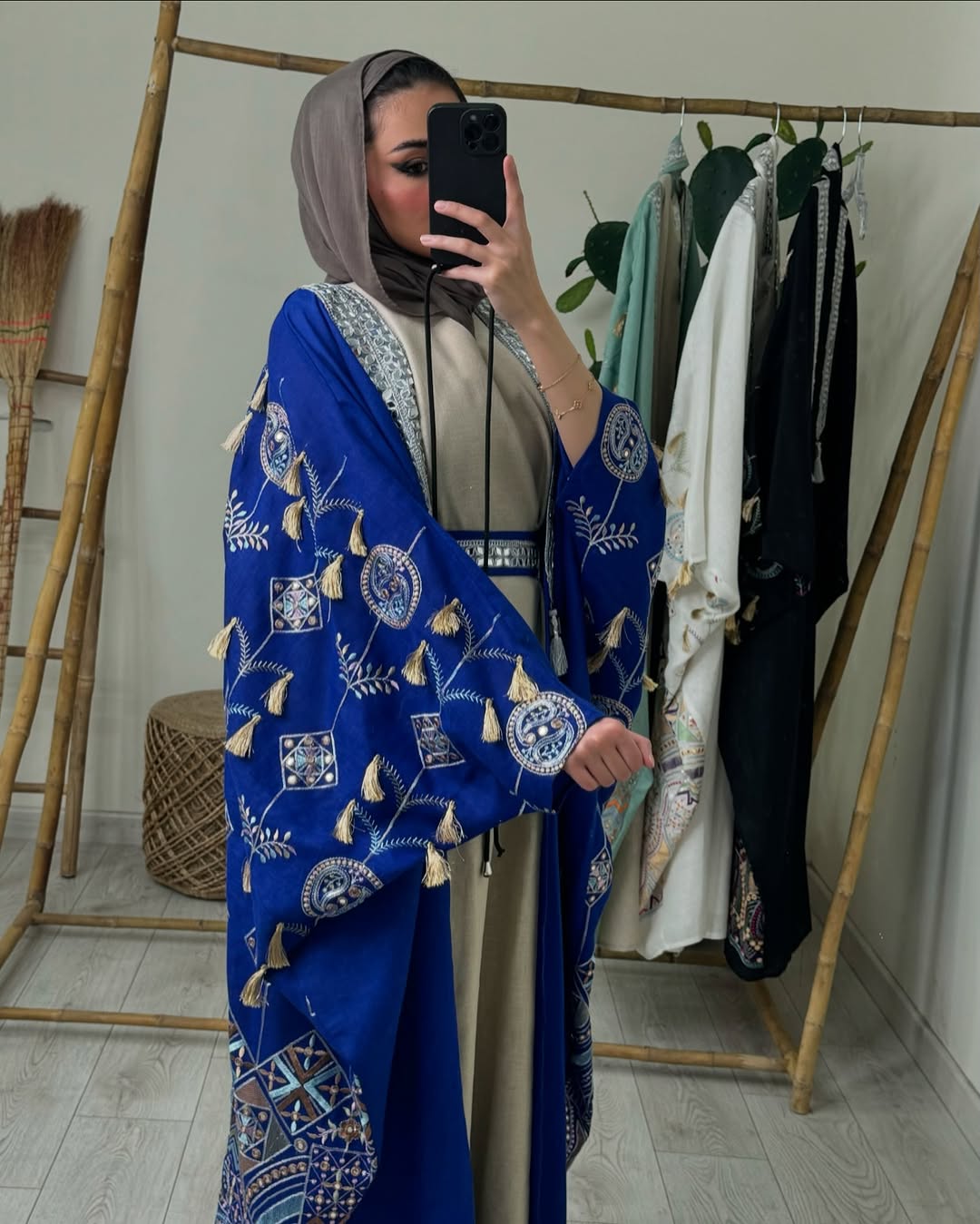 Shiekha Besht