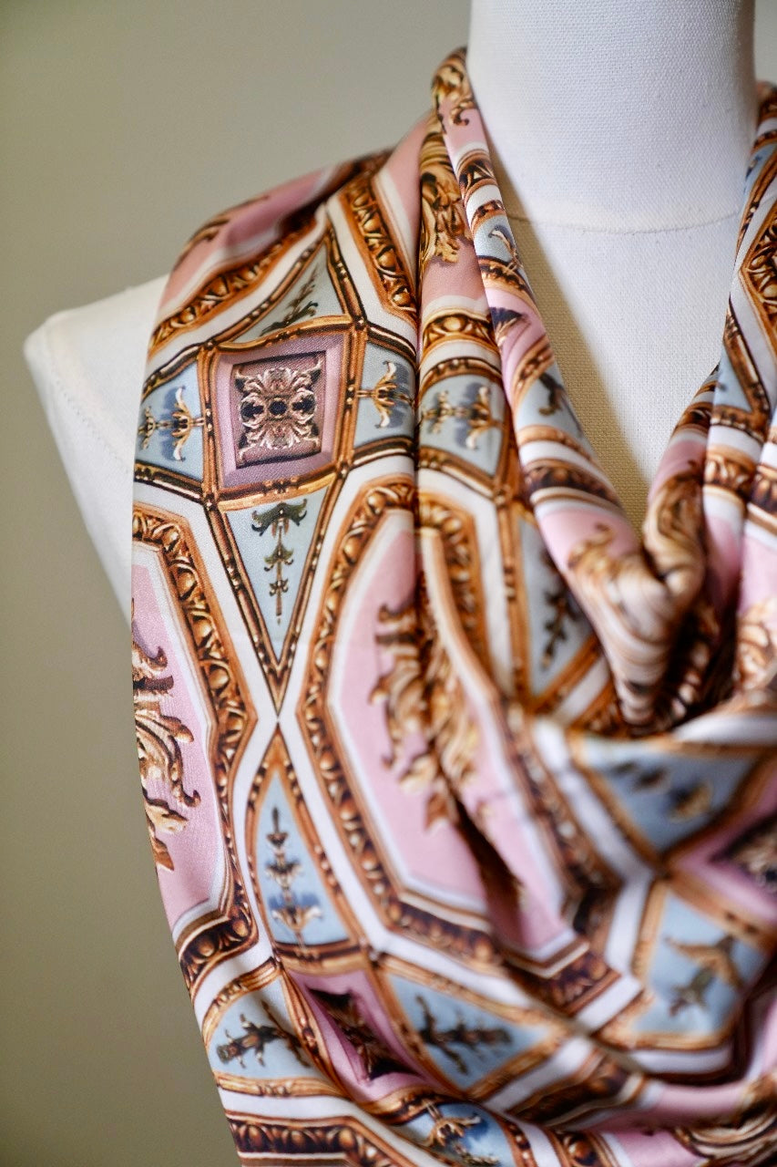 Victorian scarf